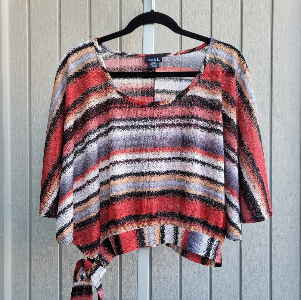 Rue21 | Dolman Striped Loose Fit Blouse Short Sleeves EUC Bow Tie Bottom